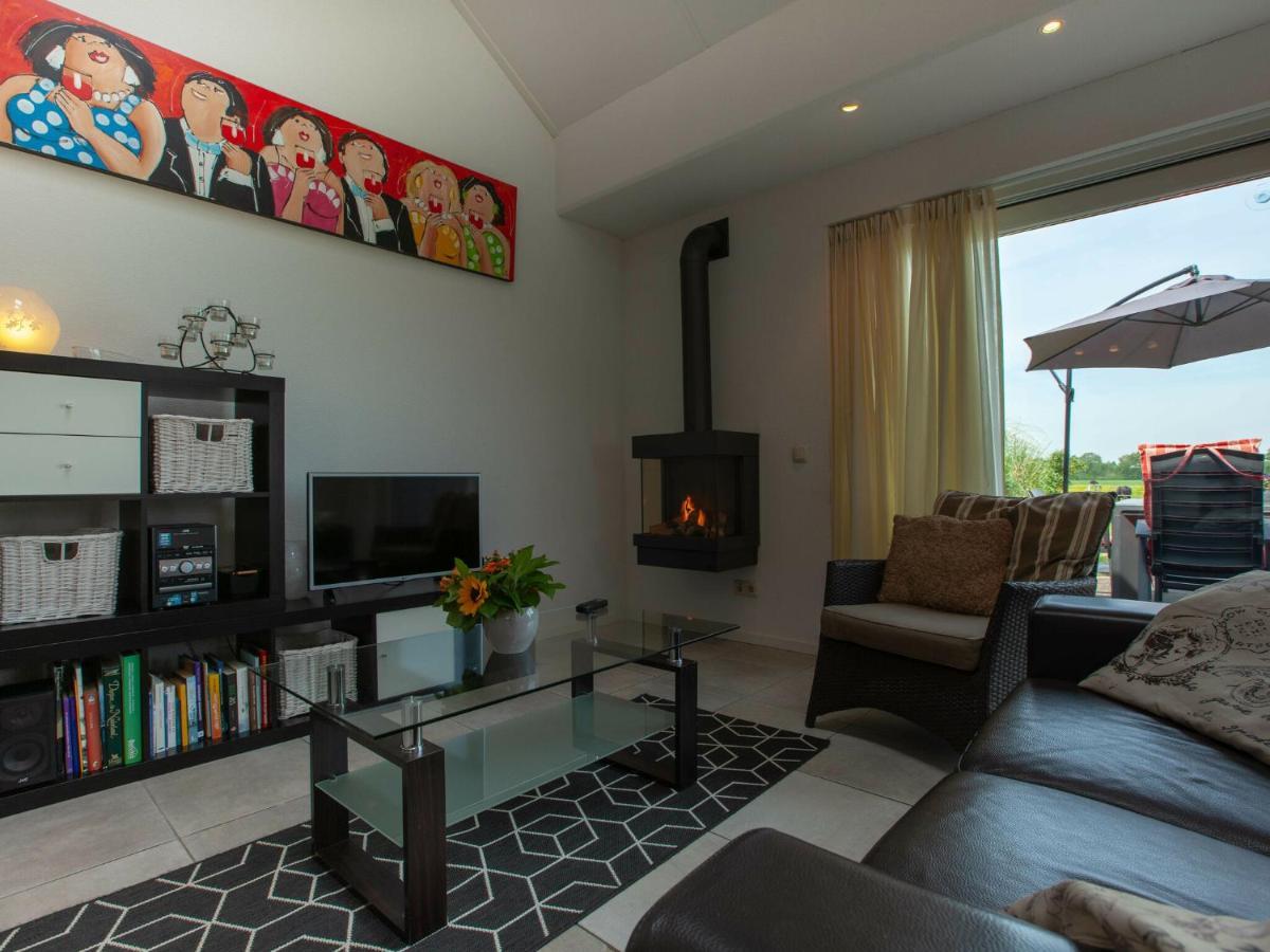 Luxury Holiday Home With Private Terrace Langweer Exterior photo