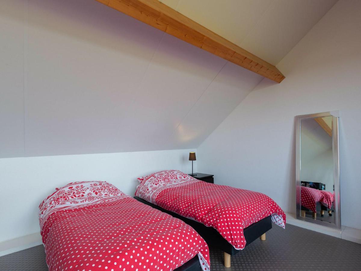 Luxury Holiday Home With Private Terrace Langweer Exterior photo